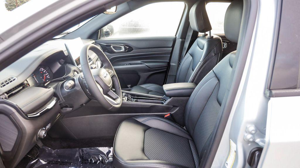 new 2026 Jeep Compass car, priced at $24,546