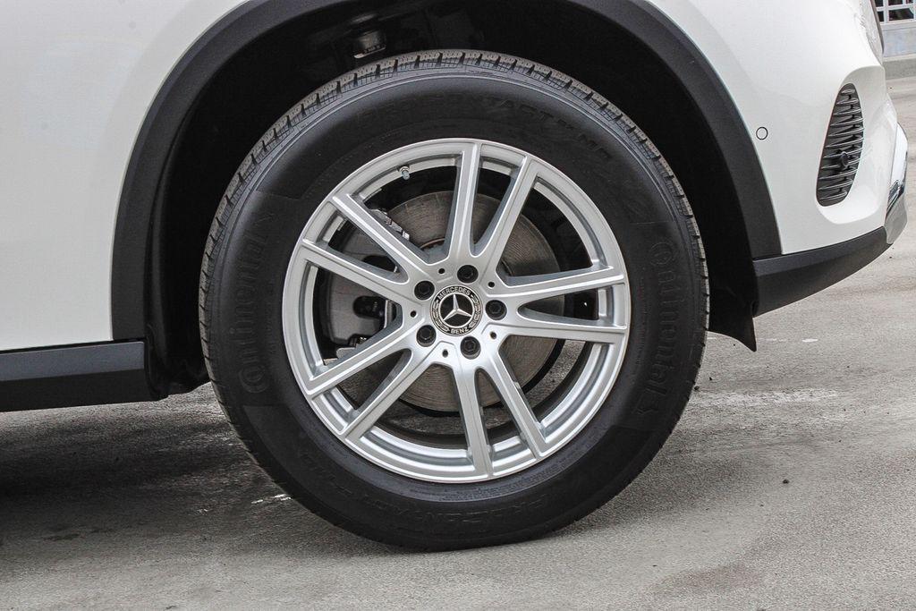 used 2025 Mercedes-Benz GLC 300 car, priced at $41,795
