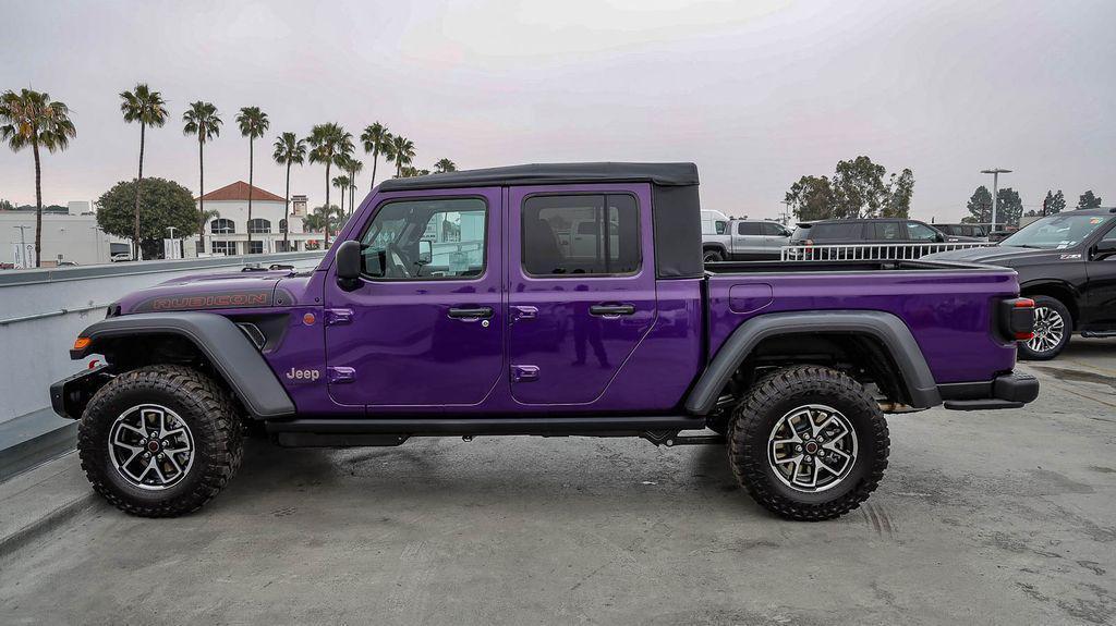 new 2026 Jeep Gladiator car, priced at $49,437