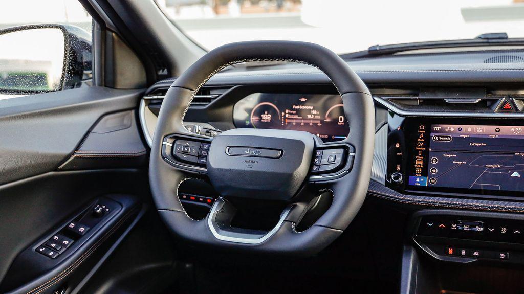 new 2026 Jeep Cherokee car, priced at $34,018