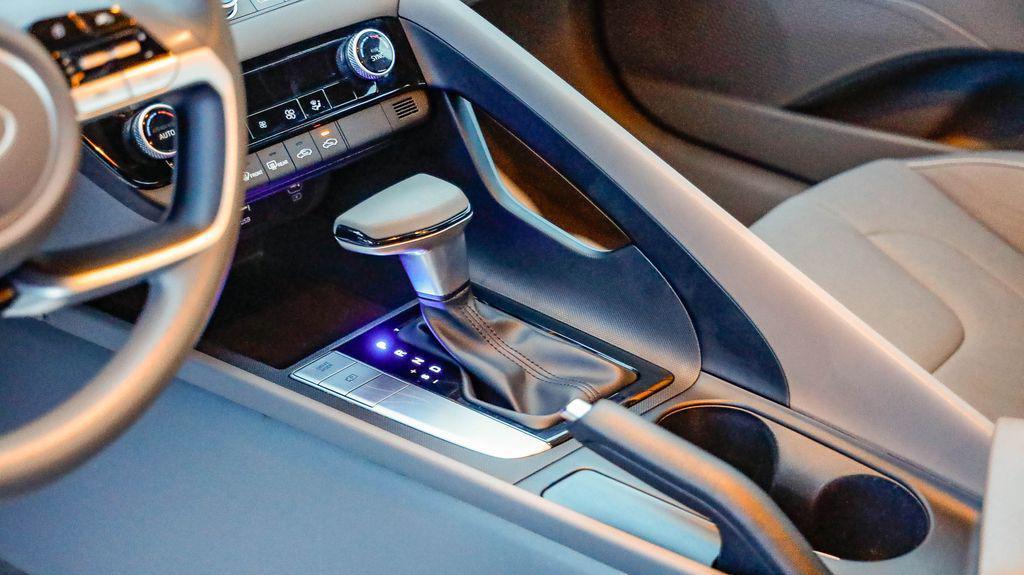 used 2024 Hyundai Elantra car, priced at $16,395