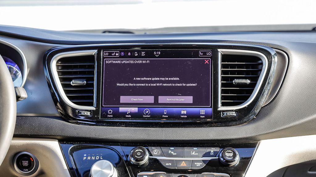 used 2022 Chrysler Pacifica car, priced at $19,904