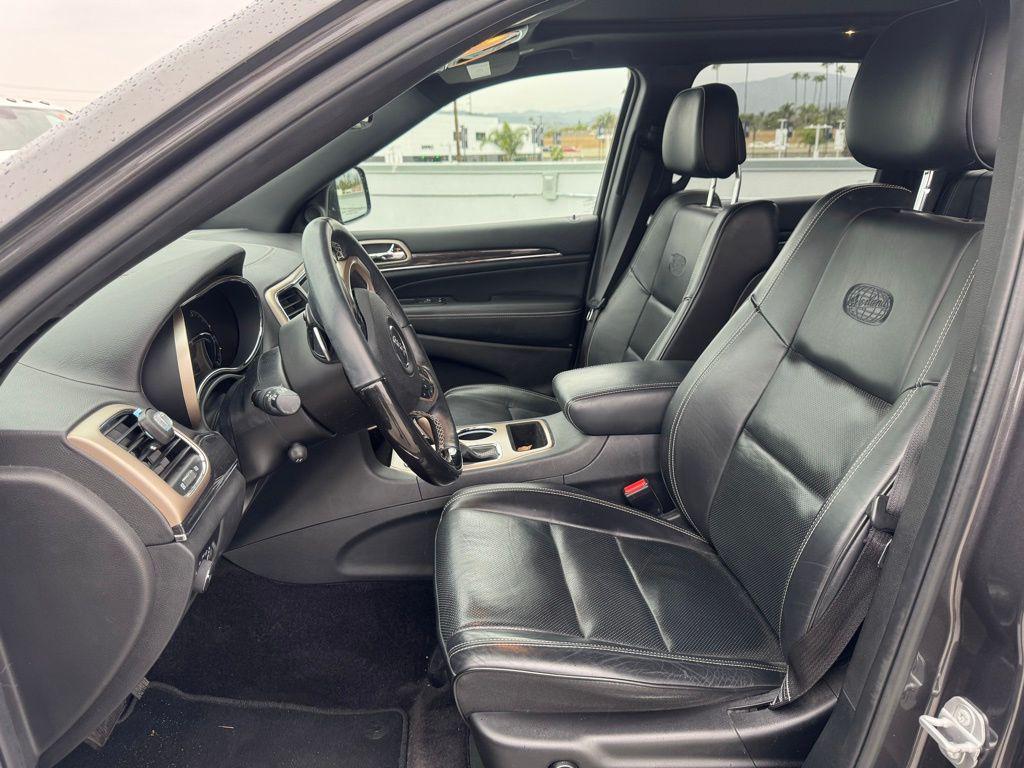 used 2017 Jeep Grand Cherokee car, priced at $18,995