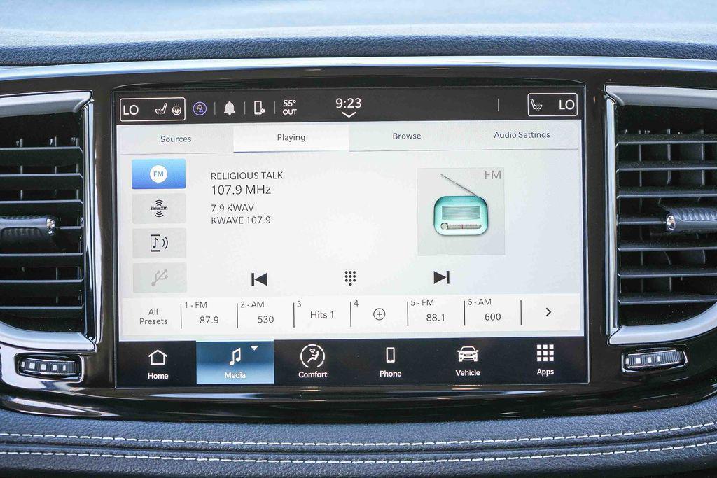 used 2023 Chrysler Pacifica Hybrid car, priced at $23,395