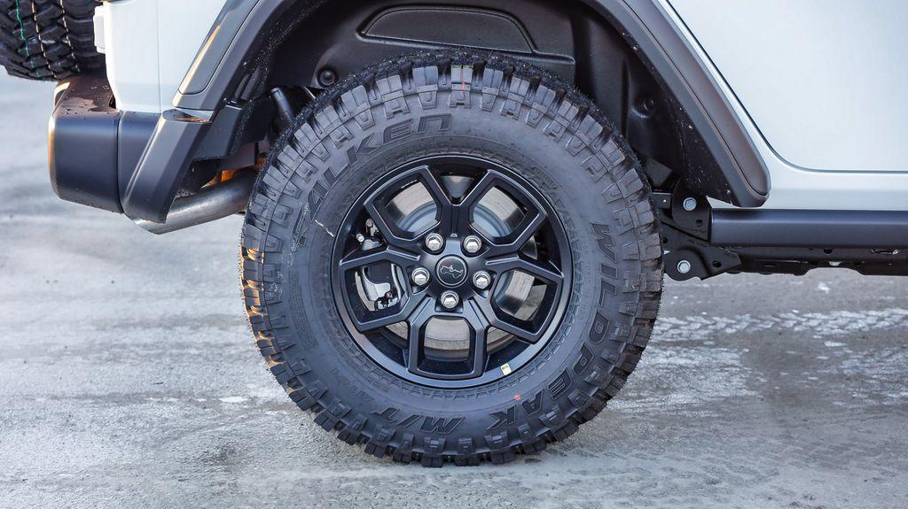 new 2026 Jeep Wrangler car, priced at $41,600