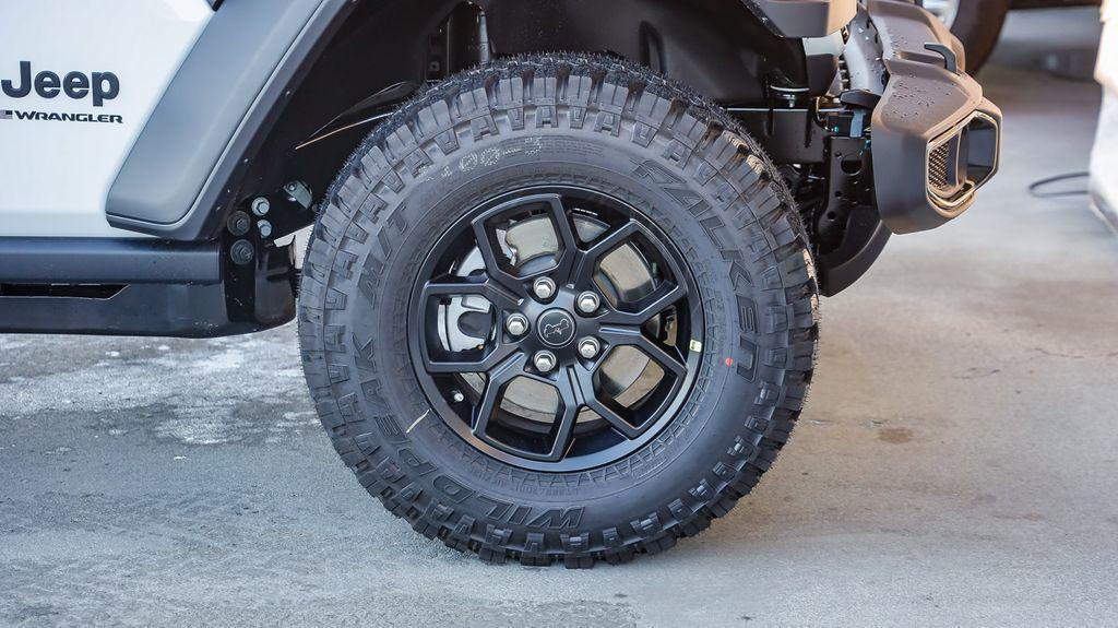 new 2026 Jeep Wrangler car, priced at $41,600