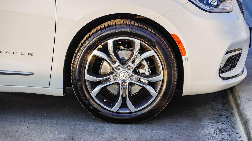 new 2026 Chrysler Pacifica car, priced at $47,498