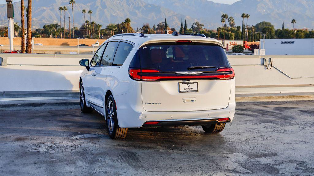new 2026 Chrysler Pacifica car, priced at $47,498
