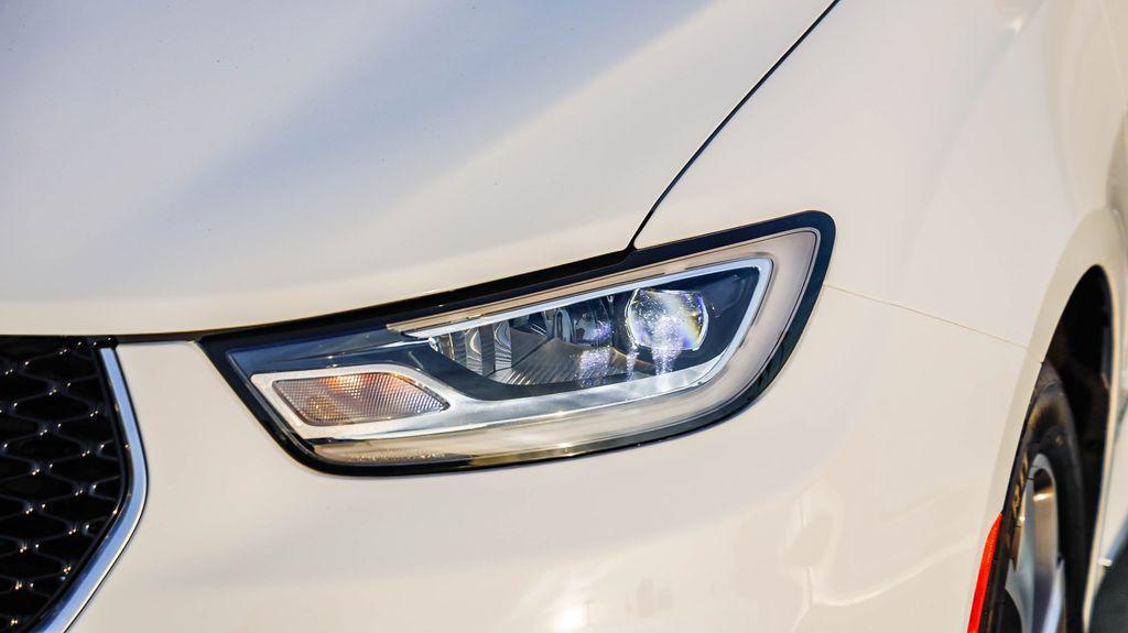 new 2026 Chrysler Pacifica car, priced at $47,498