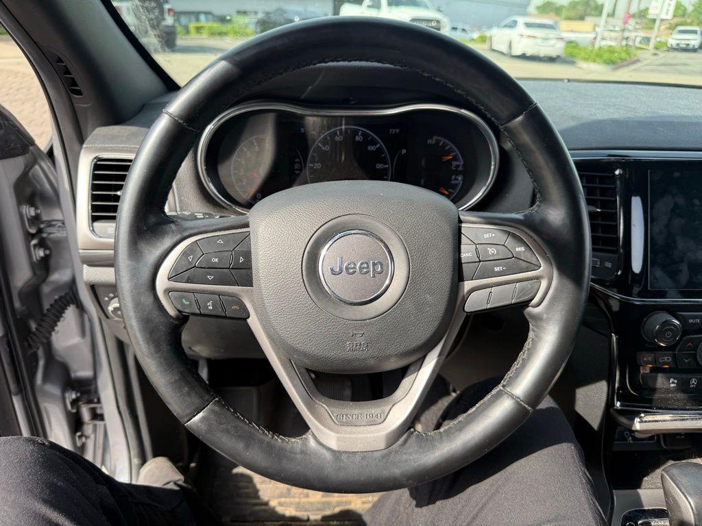 used 2021 Jeep Grand Cherokee car, priced at $23,695