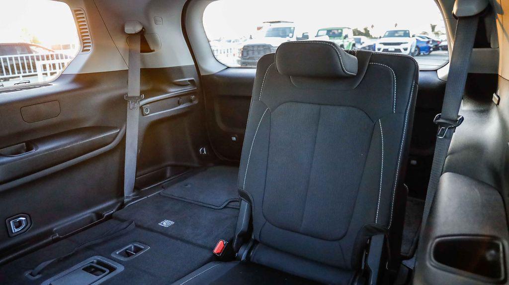 used 2023 Jeep Grand Cherokee L car, priced at $20,995