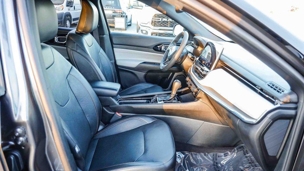 used 2023 Jeep Compass car, priced at $19,395