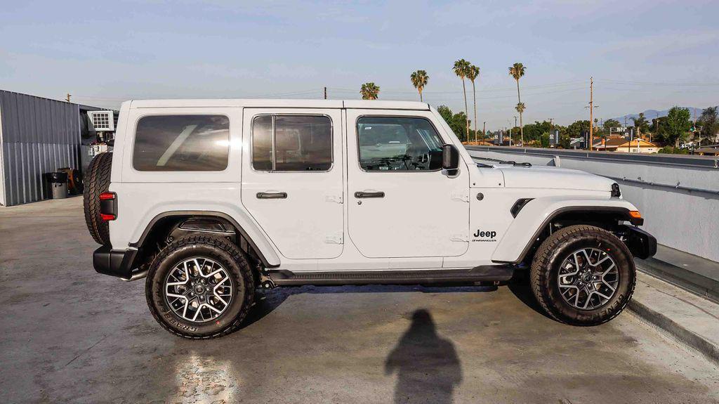 new 2026 Jeep Wrangler car, priced at $48,412