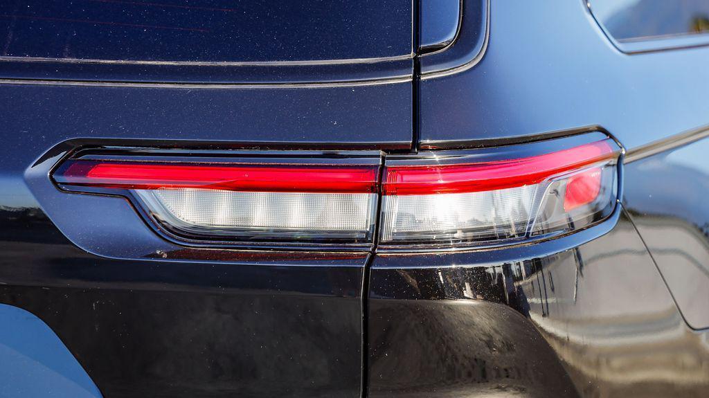 new 2025 Jeep Grand Cherokee L car, priced at $35,114