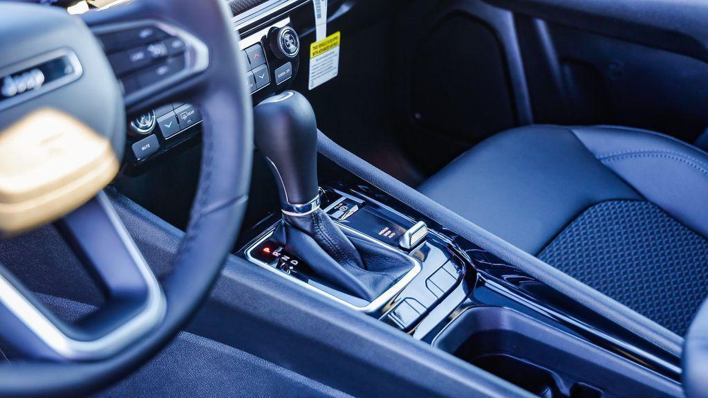 new 2026 Jeep Compass car, priced at $22,128