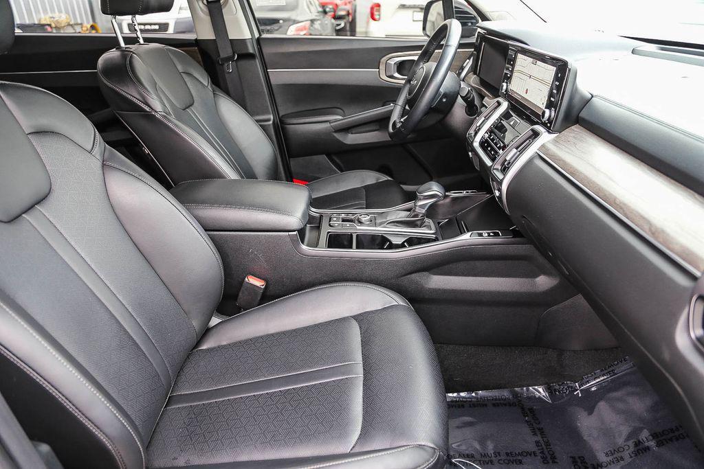 used 2023 Kia Sorento car, priced at $23,995