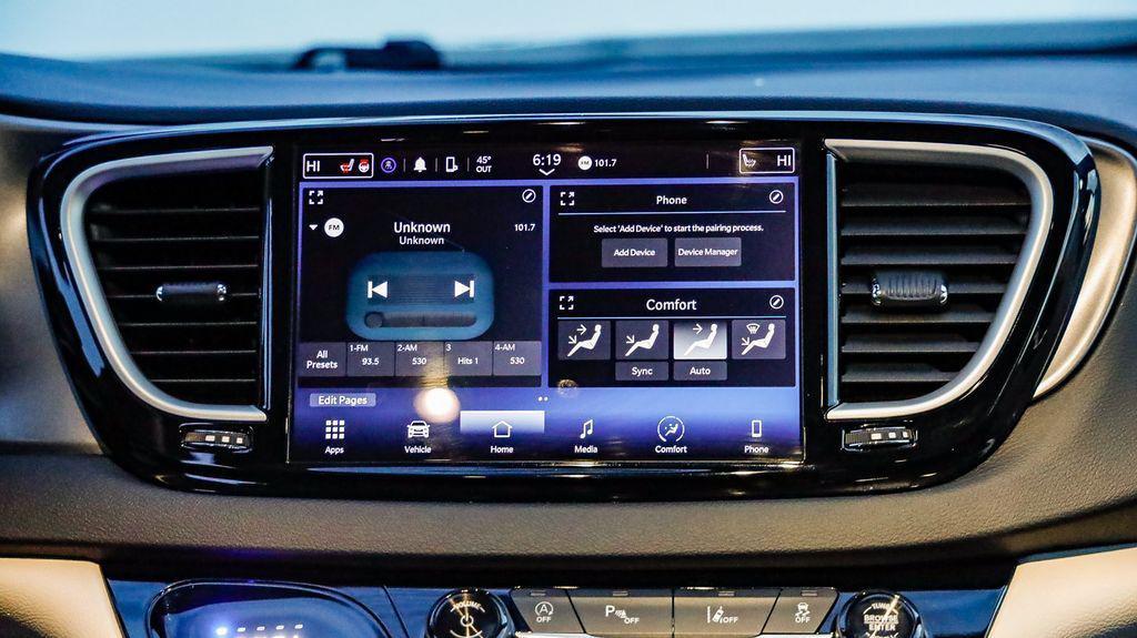 used 2024 Chrysler Pacifica car, priced at $23,226