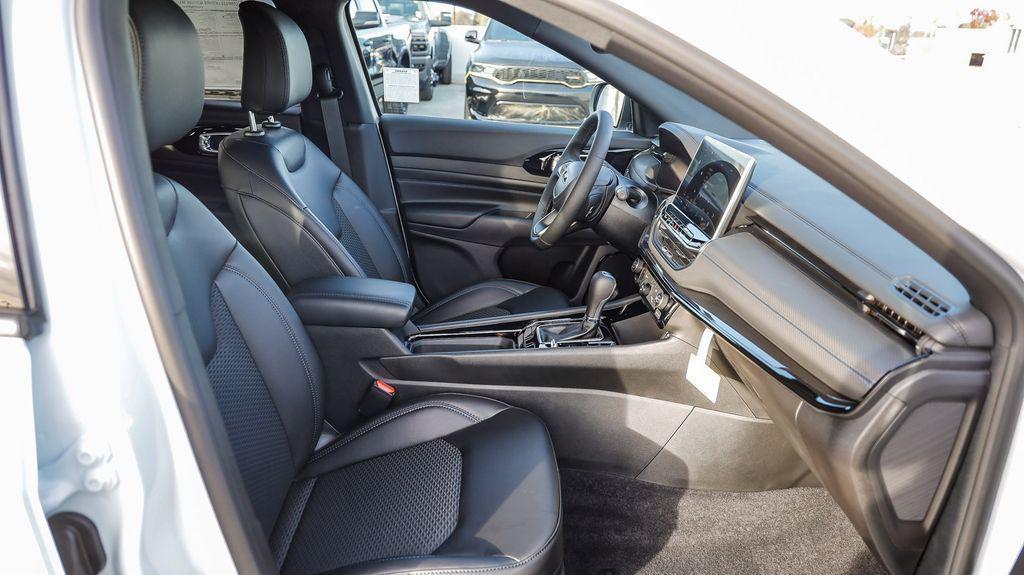 new 2026 Jeep Compass car, priced at $23,500