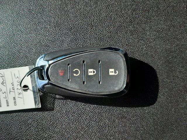 used 2018 Chevrolet Equinox car, priced at $10,302