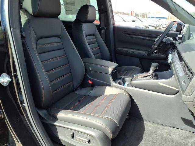 new 2026 Honda CR-V Hybrid car, priced at $40,750