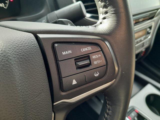 used 2025 Honda Ridgeline car, priced at $35,987