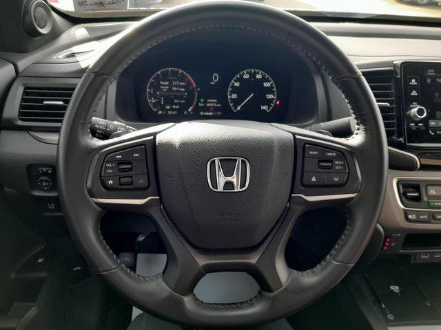 used 2025 Honda Ridgeline car, priced at $35,987