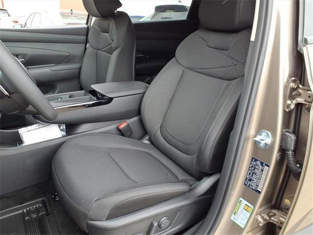 new 2026 Hyundai TUCSON Hybrid car, priced at $34,205