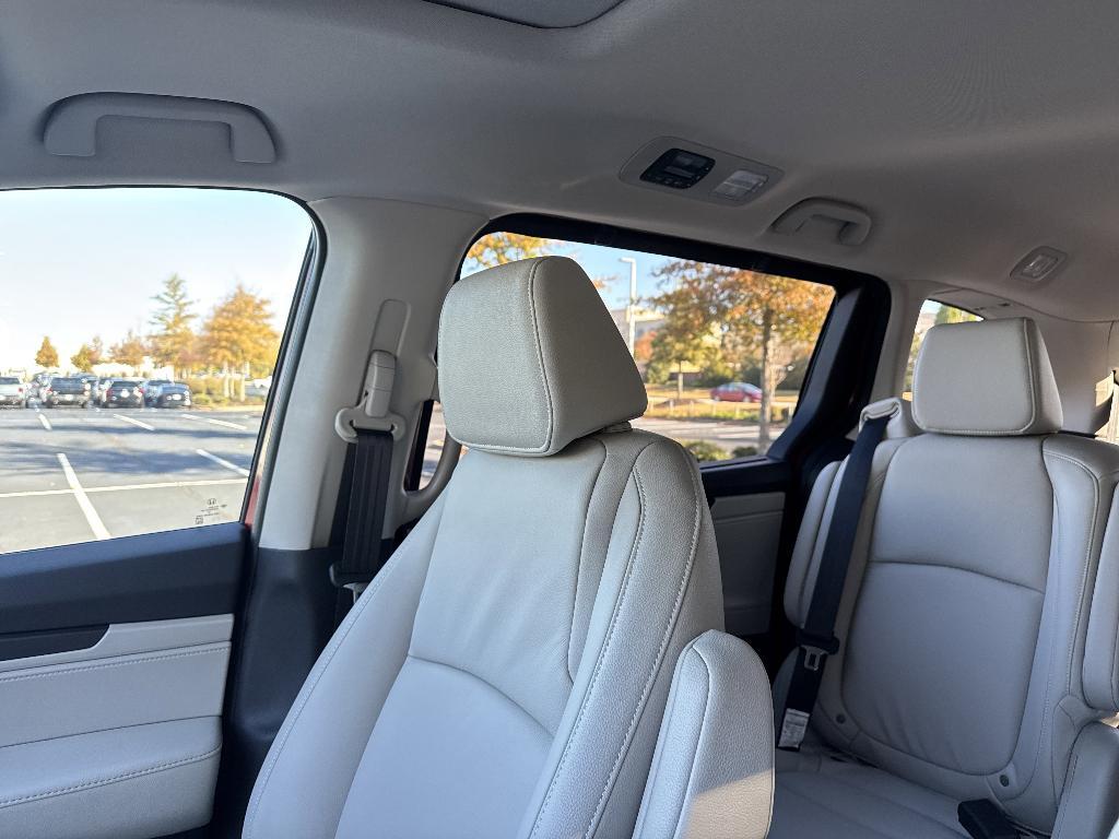new 2026 Honda Odyssey car, priced at $42,150