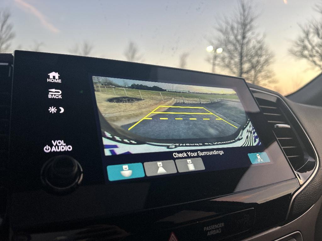 used 2022 Honda Pilot car, priced at $26,975