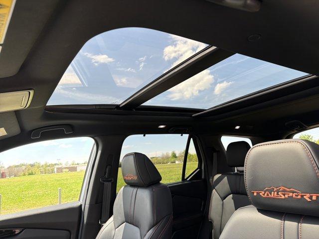 used 2025 Honda Pilot car, priced at $46,766