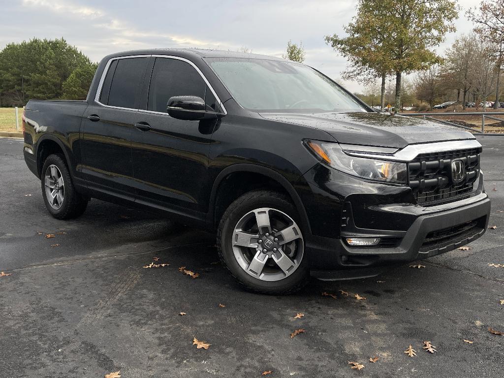 used 2024 Honda Ridgeline car, priced at $35,500