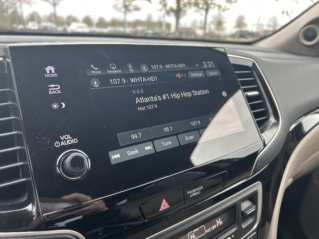 used 2022 Honda Pilot car, priced at $33,900