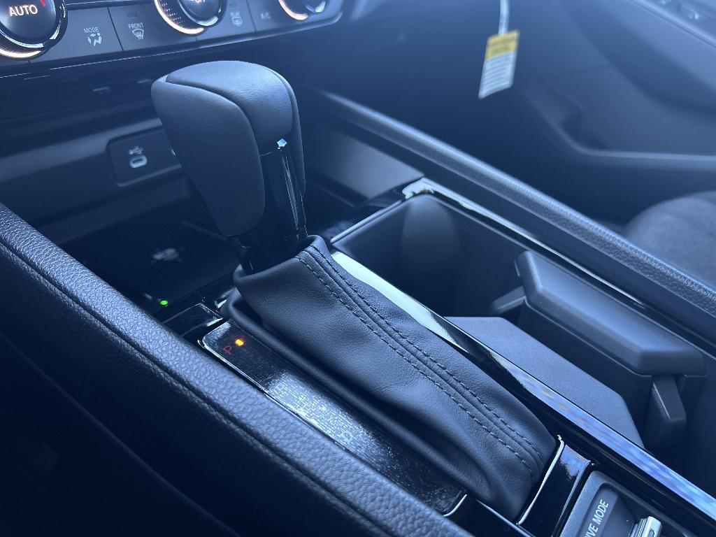 new 2026 Honda Accord Hybrid car, priced at $34,027