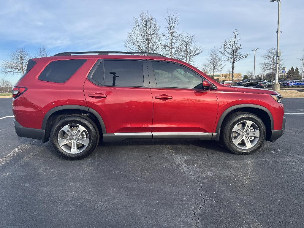new 2026 Honda Pilot car, priced at $47,195