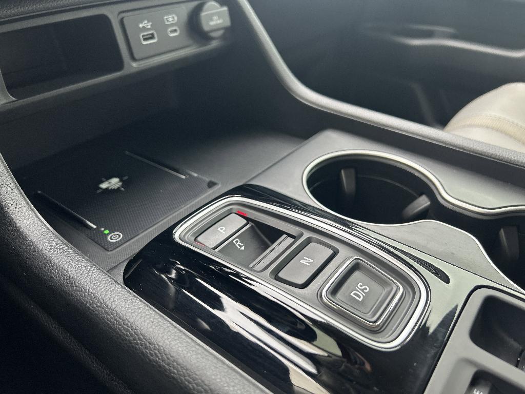 used 2025 Honda Pilot car, priced at $46,929