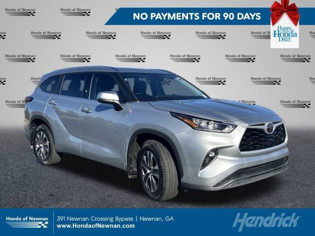 used 2020 Toyota Highlander car, priced at $26,125