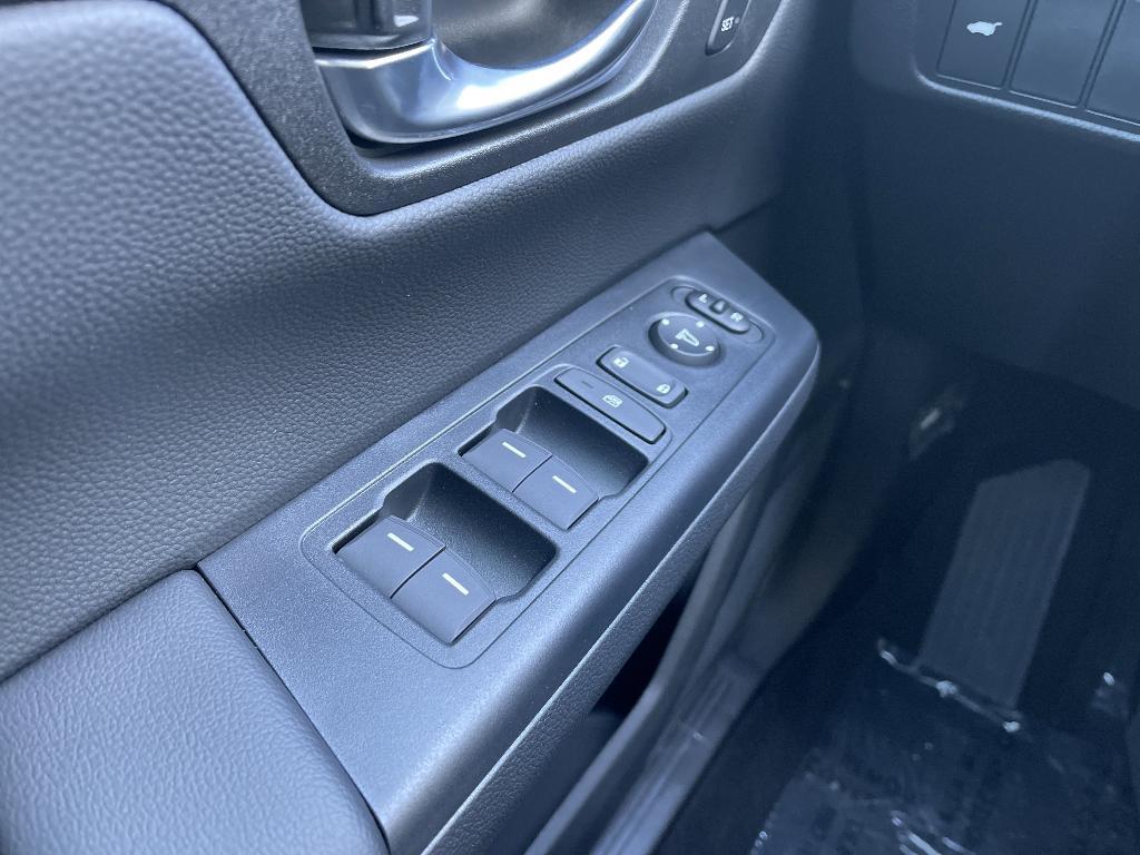 new 2026 Honda CR-V Hybrid car, priced at $38,806