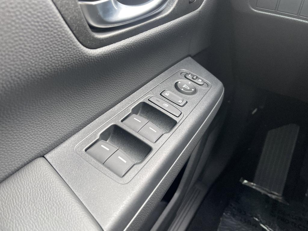 new 2026 Honda CR-V Hybrid car, priced at $38,806