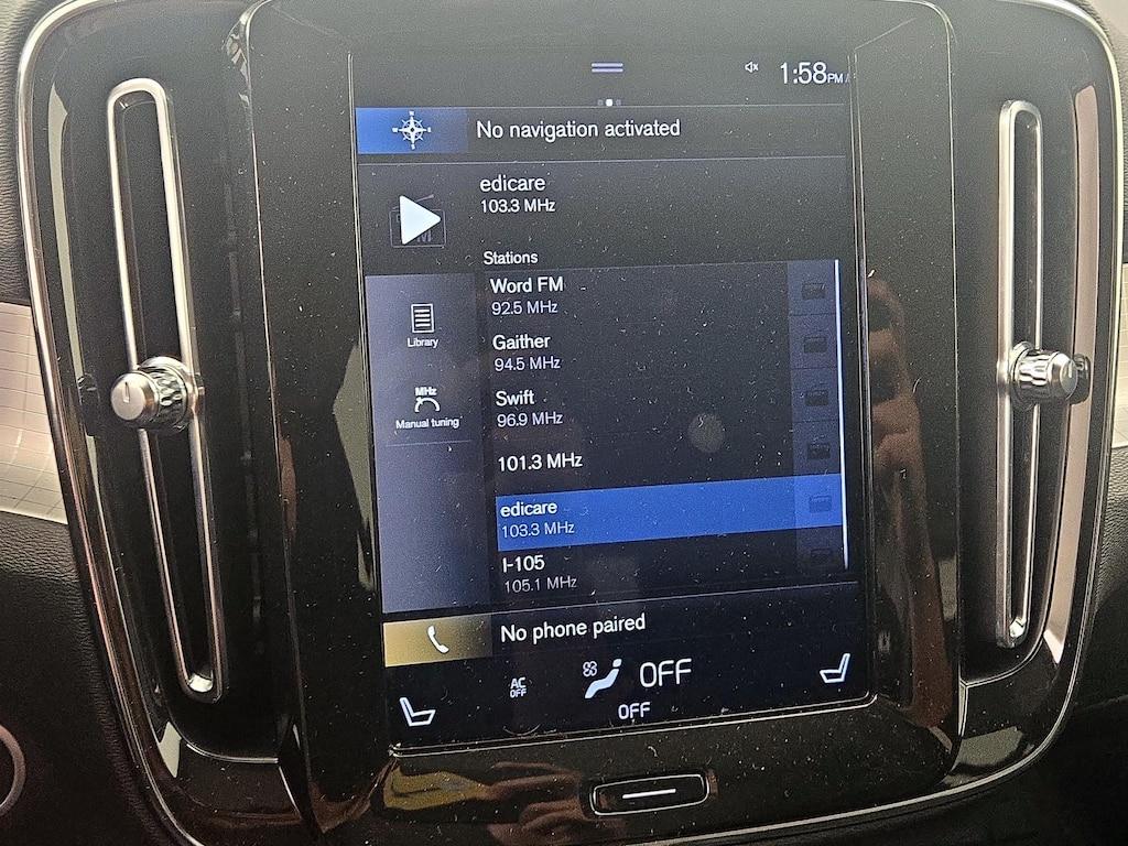 used 2020 Volvo XC40 car, priced at $23,998