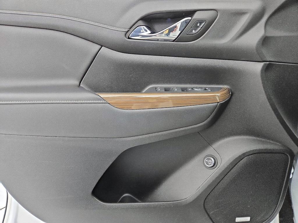 used 2023 GMC Acadia car, priced at $24,998