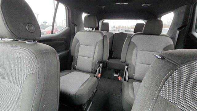 used 2023 Chevrolet Traverse car, priced at $29,999