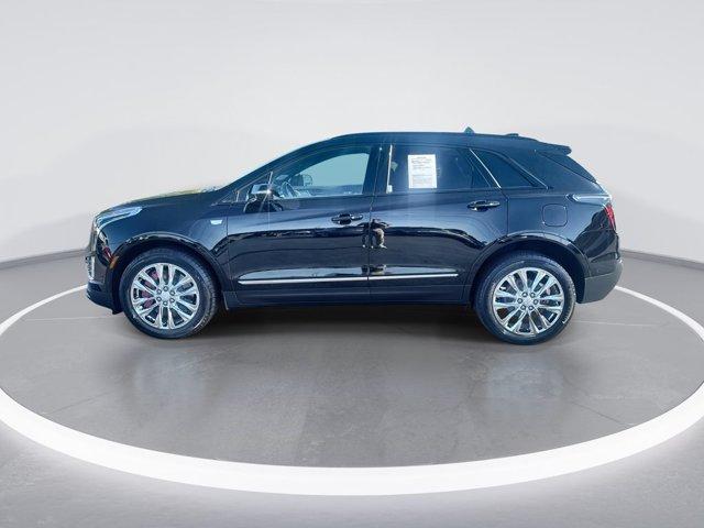 used 2023 Cadillac XT5 car, priced at $43,444