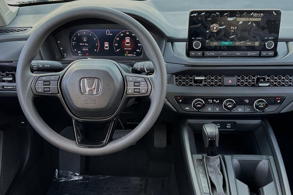 new 2025 Honda Accord car