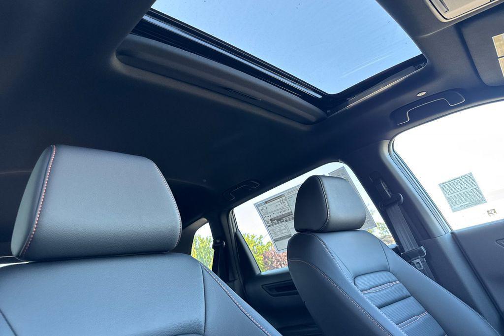 new 2026 Honda CR-V Hybrid car, priced at $41,675