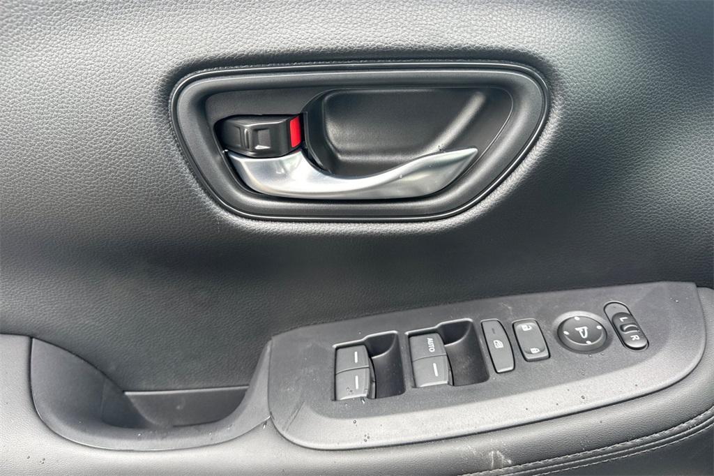 new 2026 Honda HR-V car, priced at $29,605