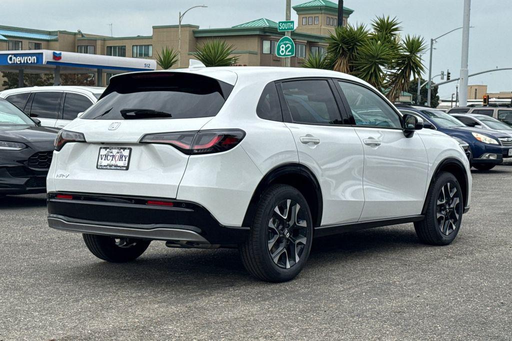 new 2026 Honda HR-V car, priced at $32,255