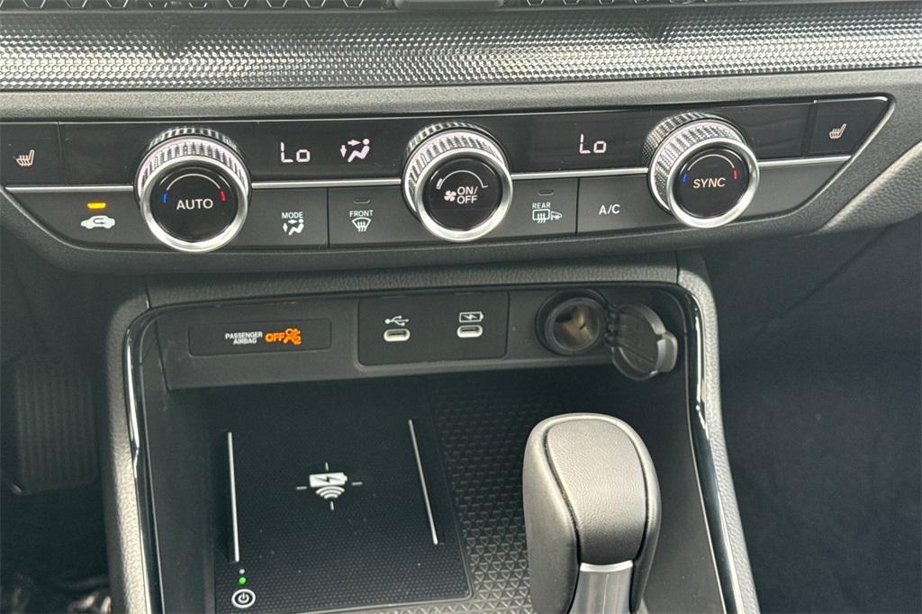 new 2026 Honda CR-V Hybrid car, priced at $40,175