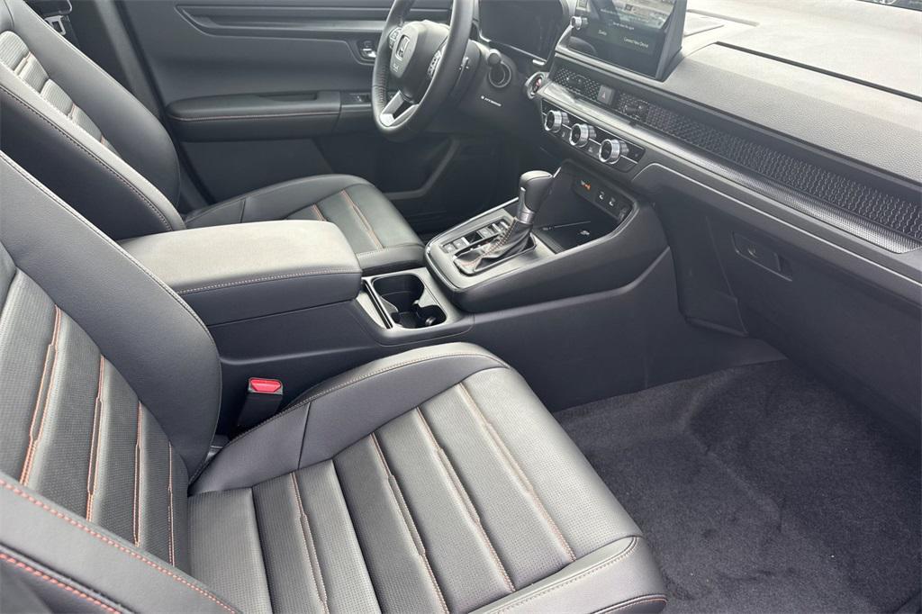 new 2026 Honda CR-V Hybrid car, priced at $40,175