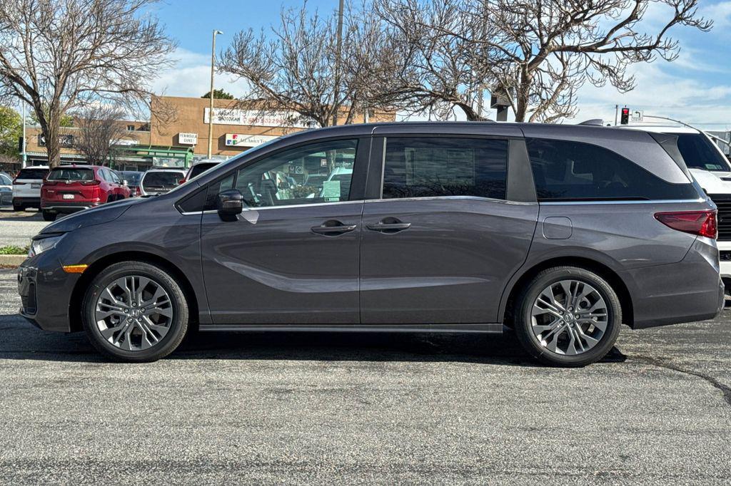 new 2026 Honda Odyssey car, priced at $48,990