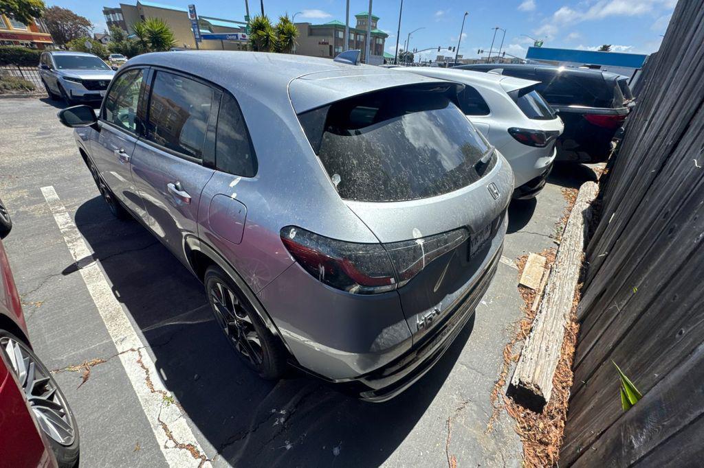 new 2027 Honda HR-V car, priced at $31,900